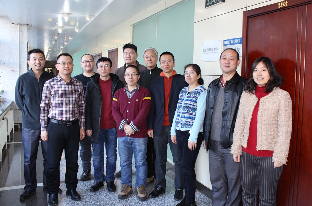 研發中心技術組人員